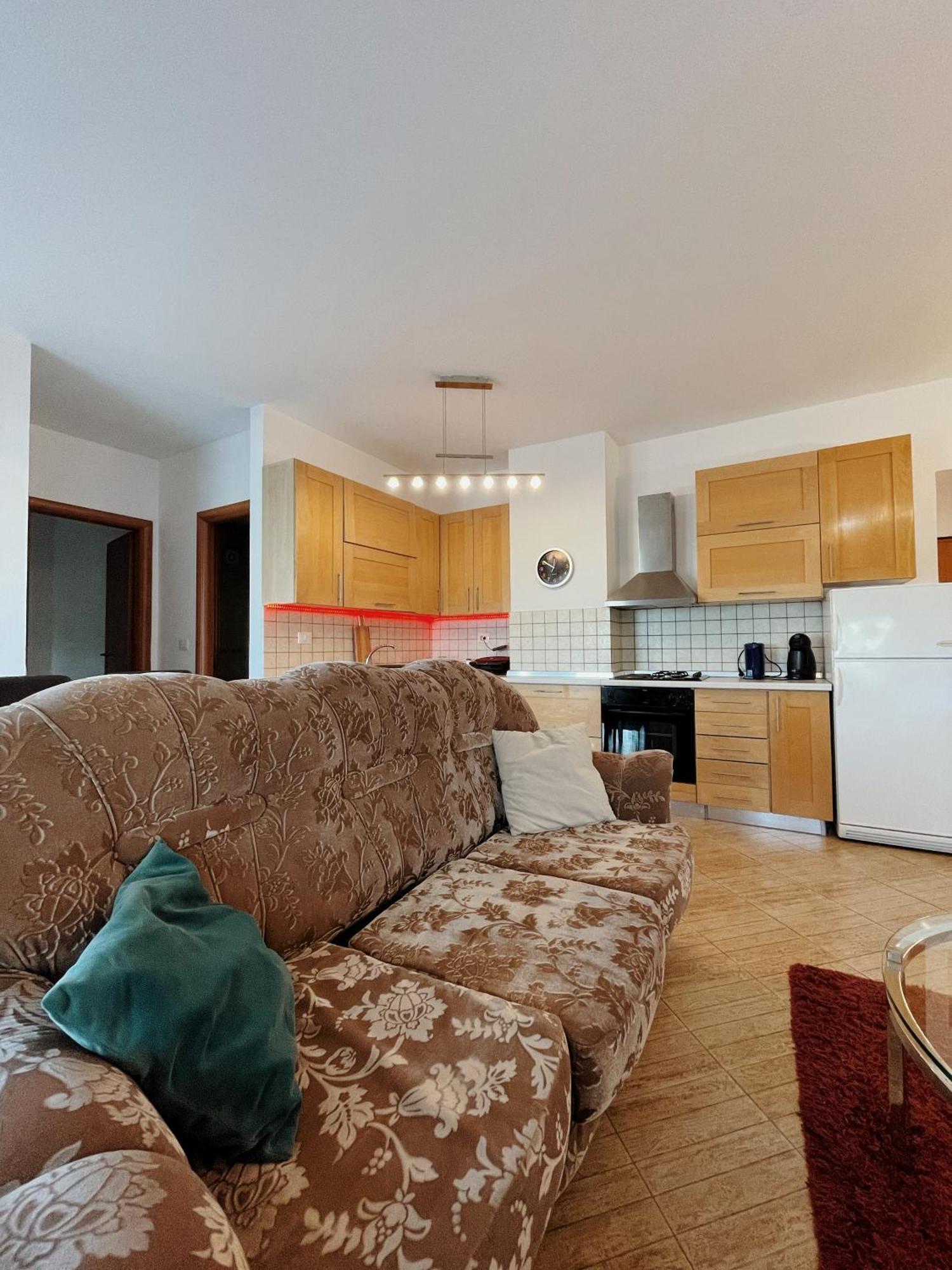 Lovely Apartment Tirana Zewnętrze zdjęcie