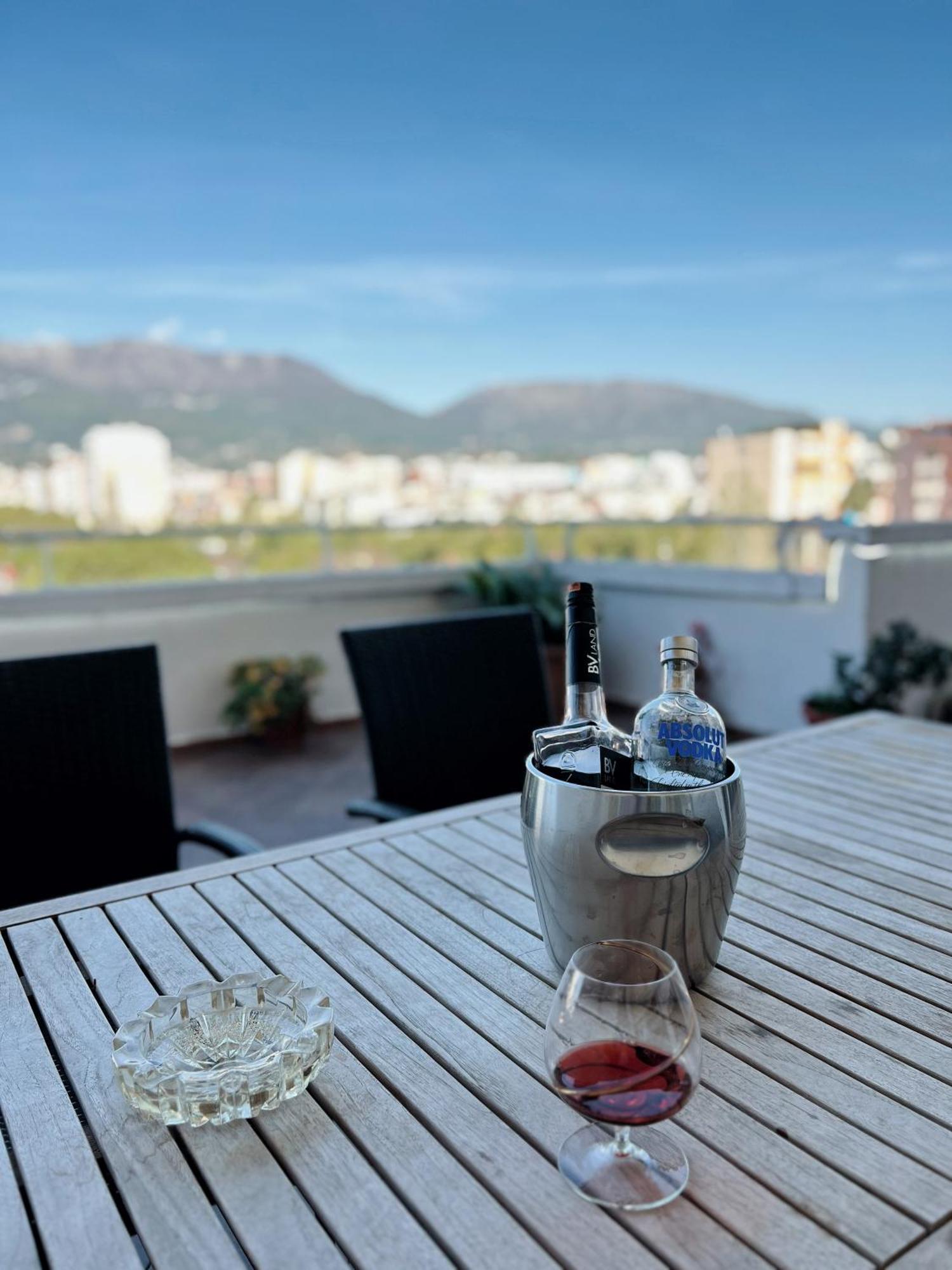 Lovely Apartment Tirana Zewnętrze zdjęcie